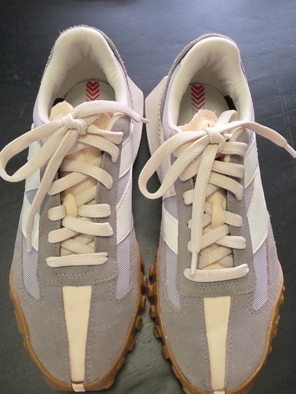 New Balance Mens XC-72 Gray & Cream Retro Runner Sneakers